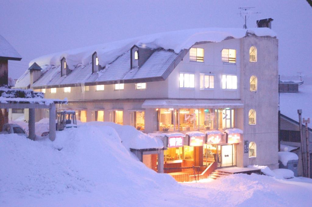 Hotel New Bernina Nagano Exterior foto